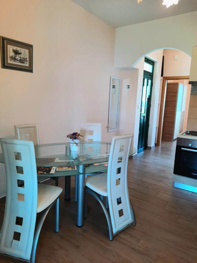 Apartman Barbir Sukošan Exteriér fotografie